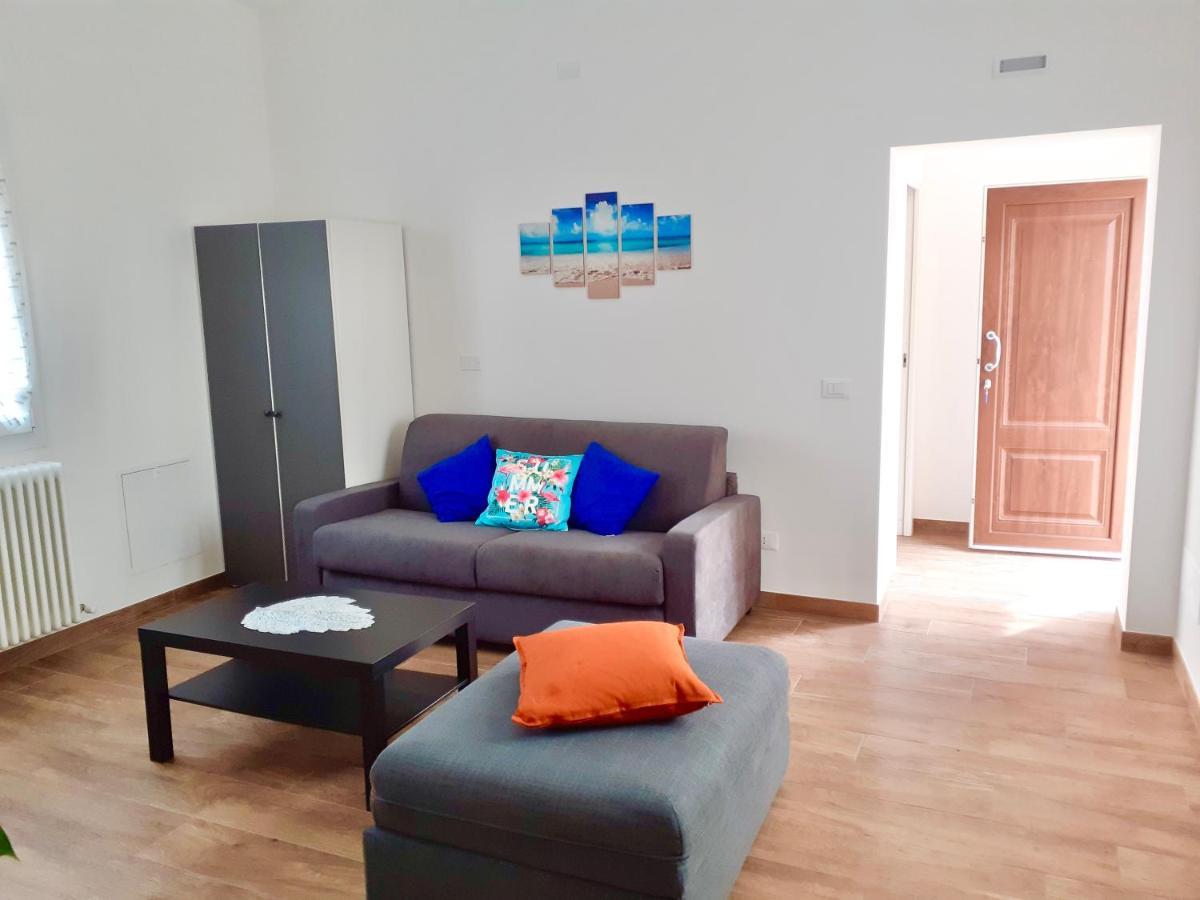 Casa Vacanze Con Vista Mare E Giardino - Amanecer Marzocca di Senigallia Buitenkant foto